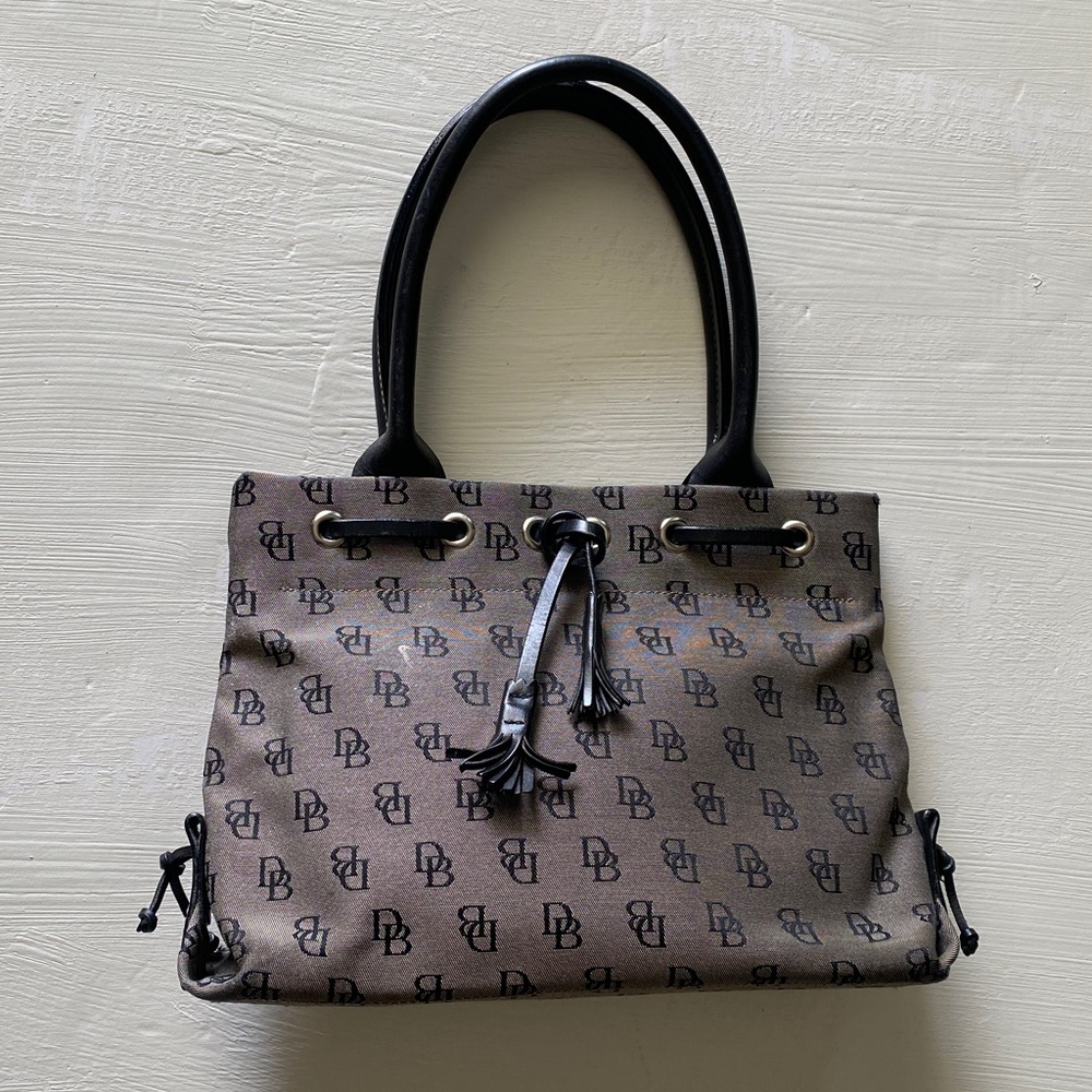 Dooney and Bourke Patterned Gray Handbag with Black Handles